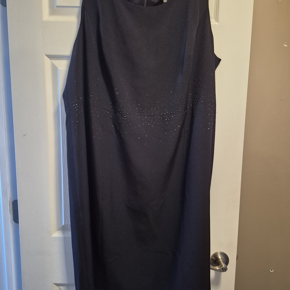 Kasper Black Midi Dress with Subtle Embellishments
